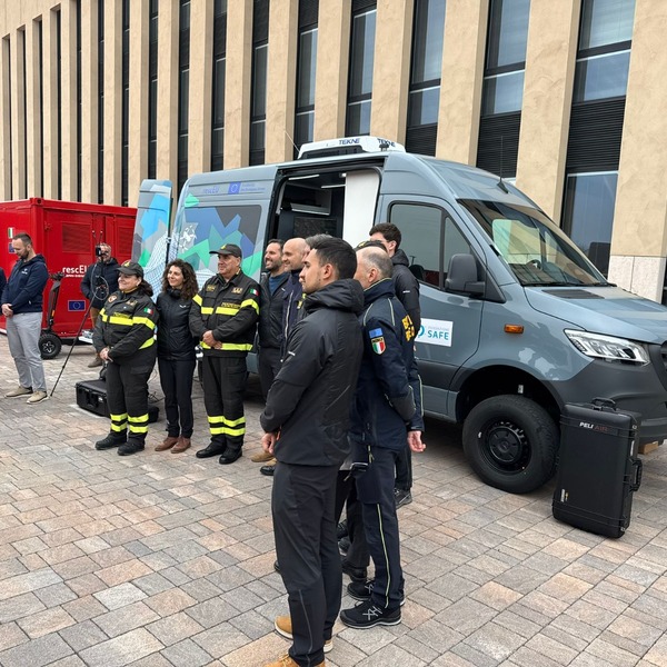 Cerimonia di consegna del progetto rescEU CBRN-DSIM-IT