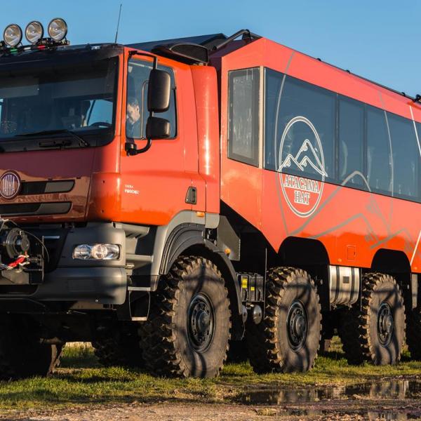 Amazing touristic offroad bus, ready to bring you through Patagonia\'s landscapes